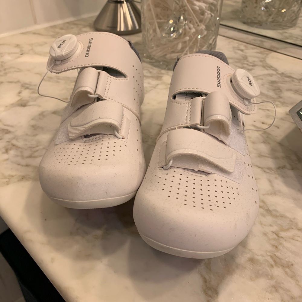 Spinning shoes